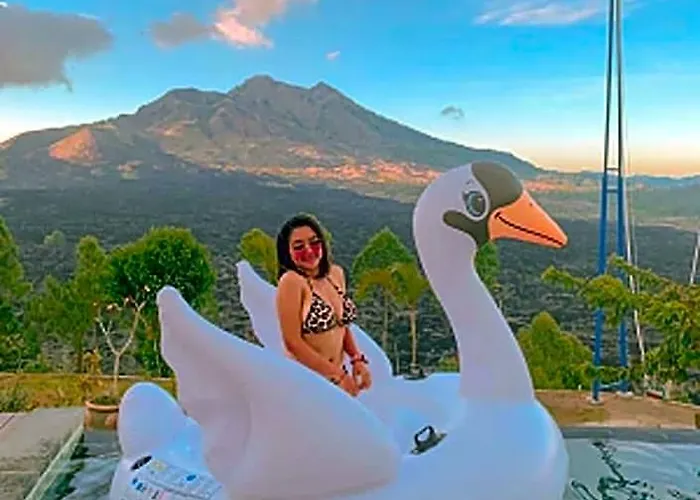 Sari Sky Hotel 3*