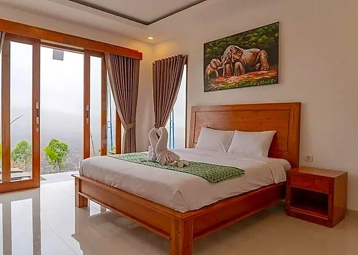 Sari Sky 3*